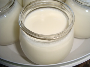 Iogurte natural cremoso açucarado by Miminhos da Marta